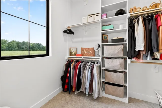 $1,450,000 | 21851 179th Street, Tonganoxie, KS 66086