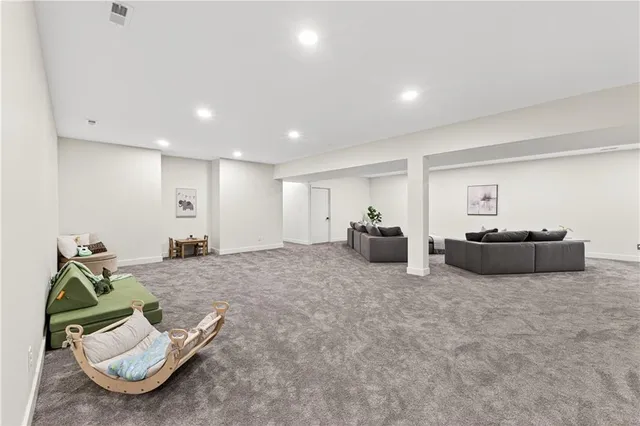 $1,450,000 | 21851 179th Street, Tonganoxie, KS 66086