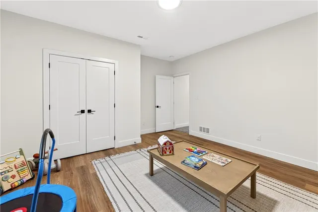 $1,450,000 | 21851 179th Street, Tonganoxie, KS 66086