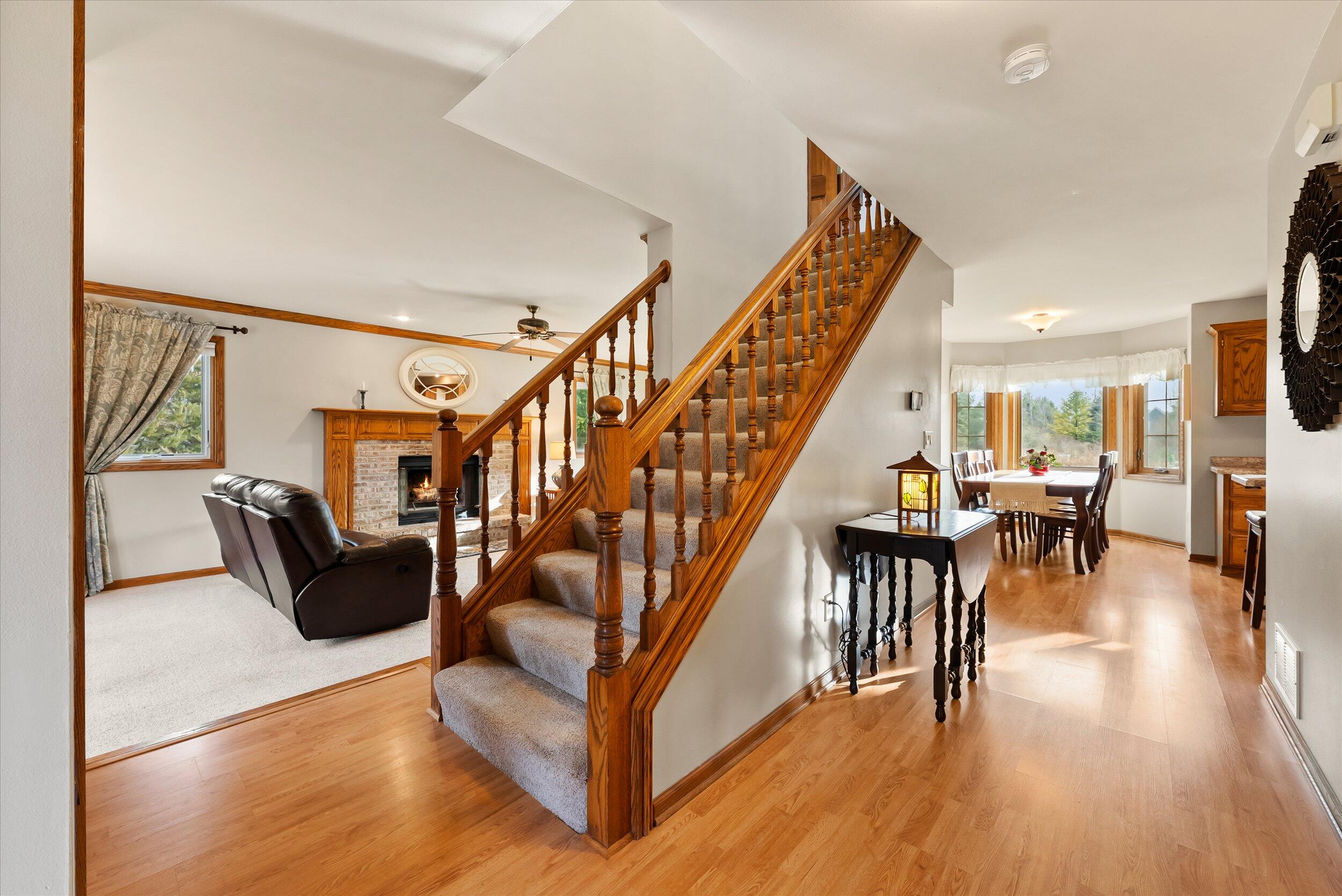 6593 Silver Shores Road Cedar Grove, WI 53013 - Photo 2 of 43 Entrance Foyer