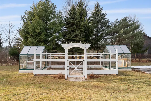 $795,000 | 6593 Silver Shores Road, Cedar Grove, WI 53013