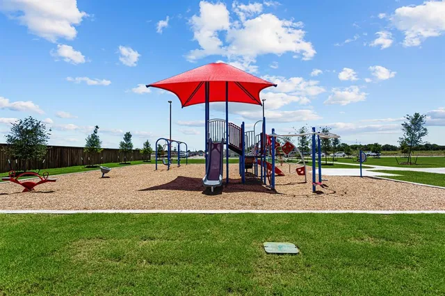 $342,650 | 2315 Buffalo Byu Way, Crandall, TX 75114