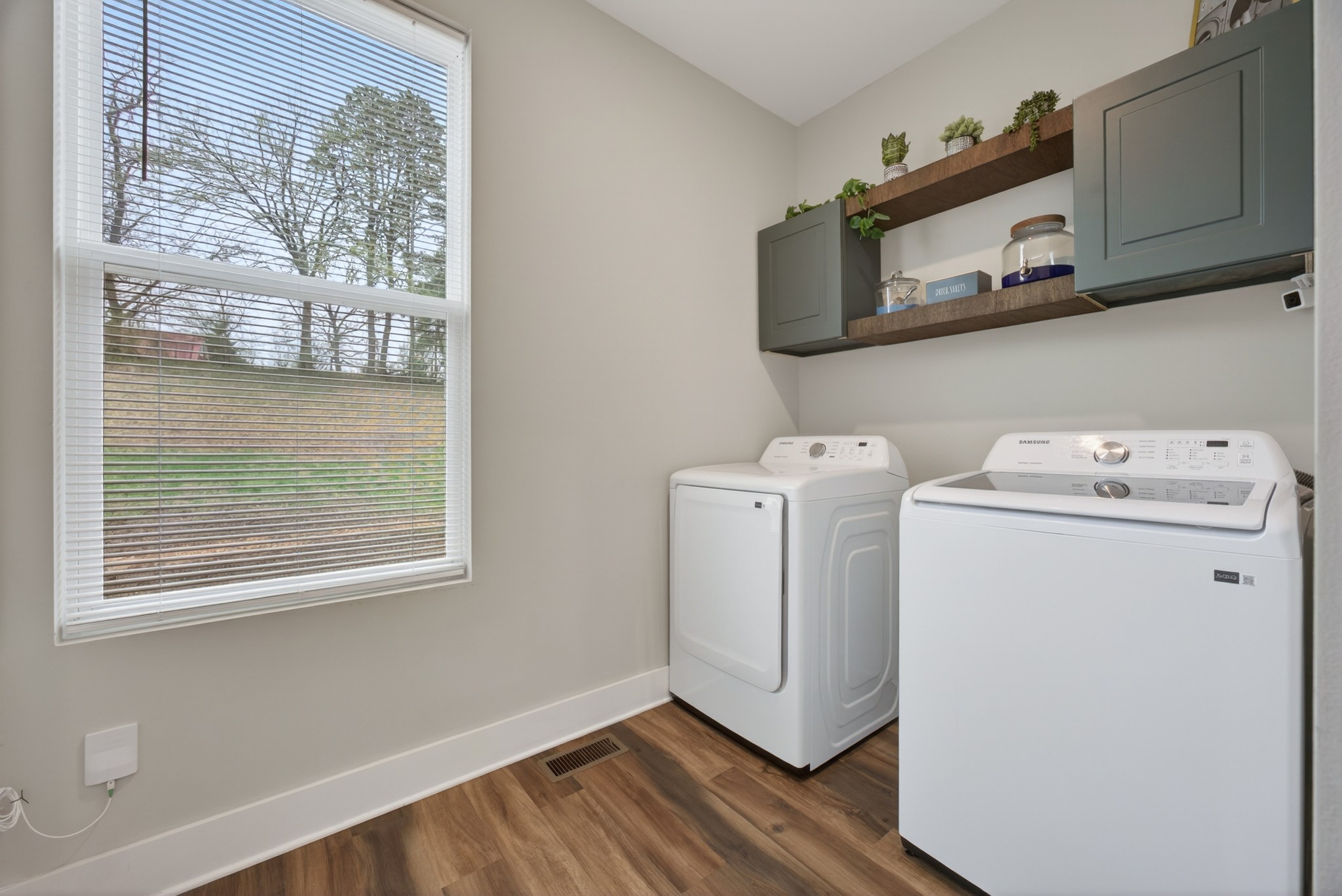 2030 Morgan Court Springfield, TN 37172 - Photo 17 of 29 a utility room with dryer and washer
