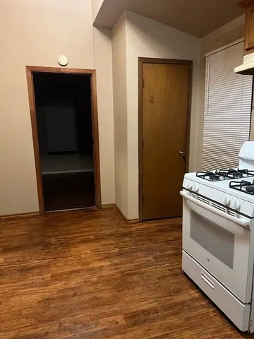 $1,000 | 320 Northwest 9th Street, Cooper, TX 75432