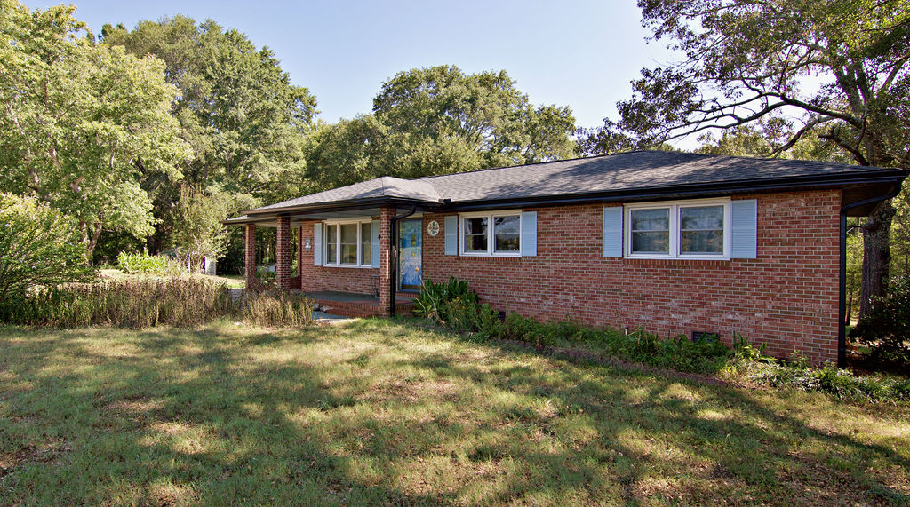 2808 Centerville Road Anderson, SC 29625 - Photo 1 of 44