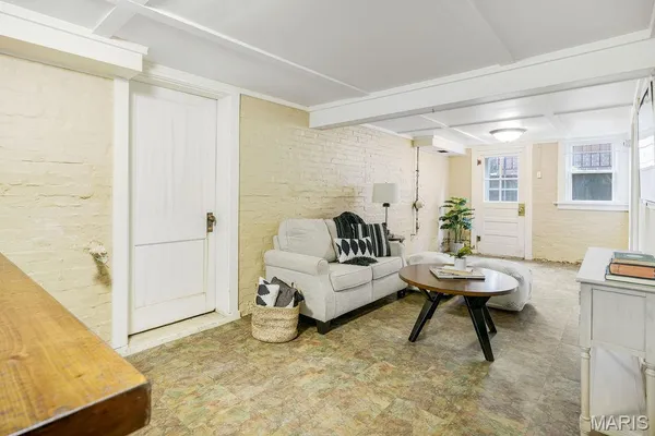 $349,900 | 316 West Park Street, Edwardsville, IL 62025