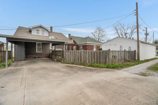 $349,900 | 316 West Park Street, Edwardsville, IL 62025