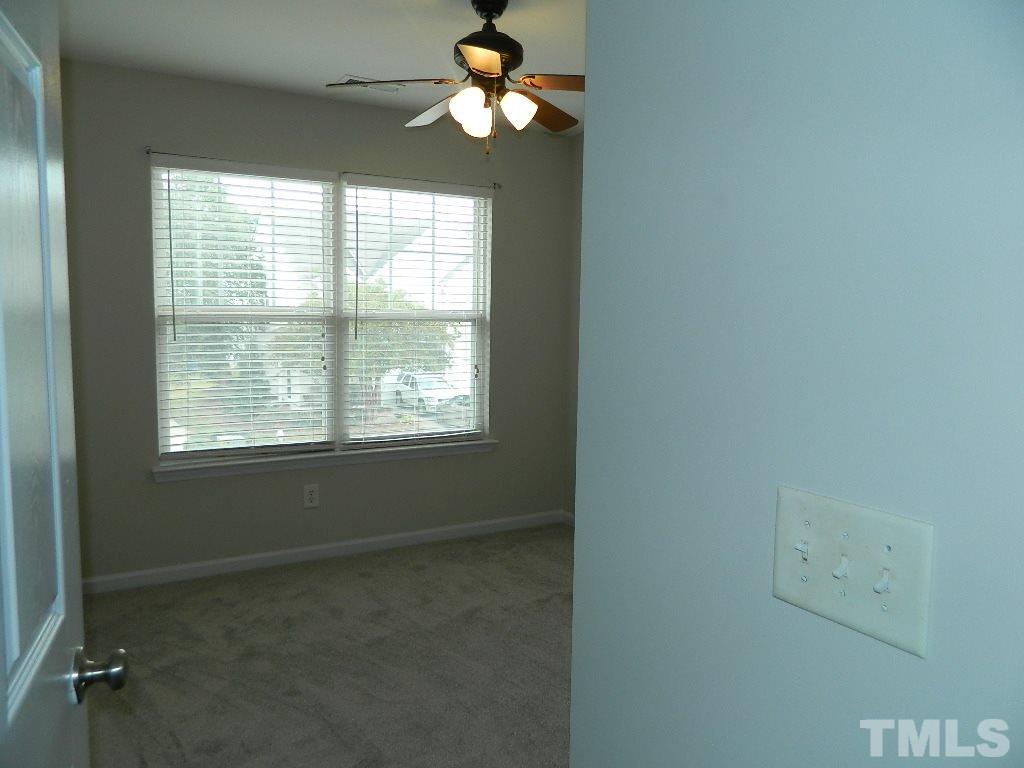 5137 Sandy Banks Road Raleigh, NC 27616 - Photo 4 of 30