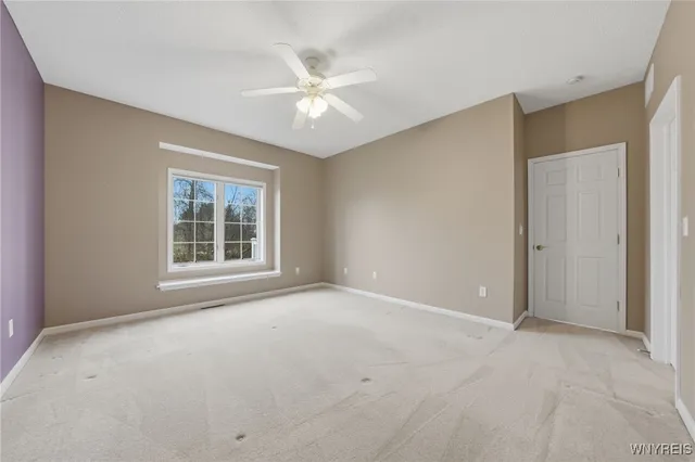 $379,900 | 4883 Waterford Place, Lockport Town, NY 14094