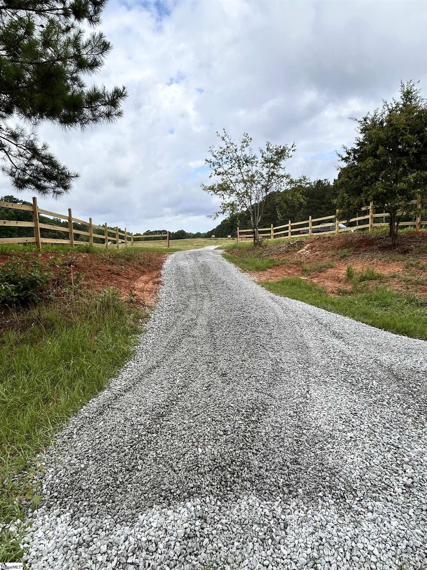 3 Due West Highway Anderson, SC 29621 - Photo 2 of 7