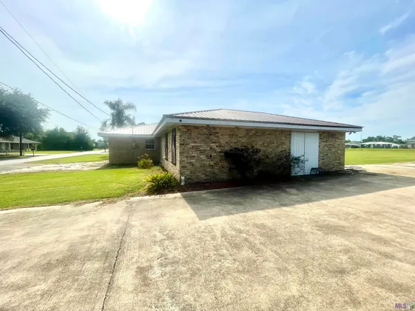 $359,000 | 165 East 37th Place, Cut Off, LA 70345