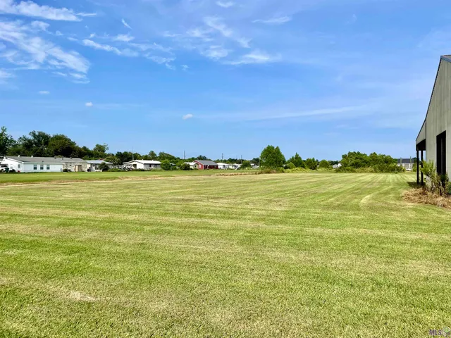 $389,900 | 165 East 37th Place, Cut Off, LA 70345