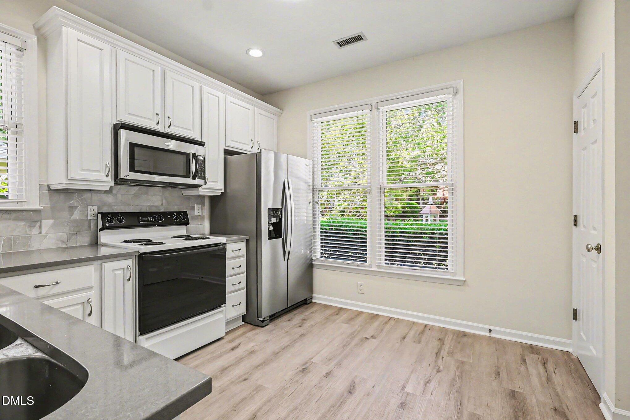 1215 Red Beech Court Raleigh, NC 27614 - Photo 9 of 31 Kitchen