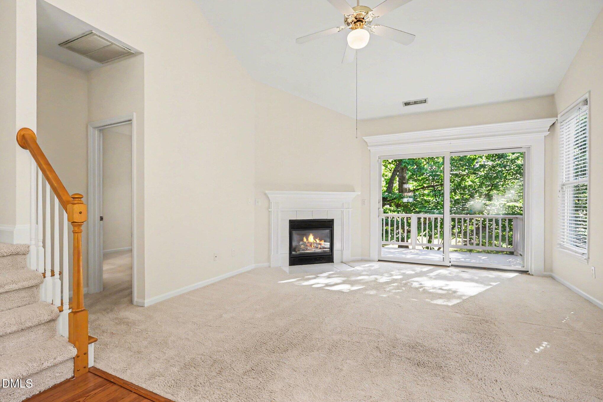 1215 Red Beech Court Raleigh, NC 27614 - Photo 7 of 31 Living Room