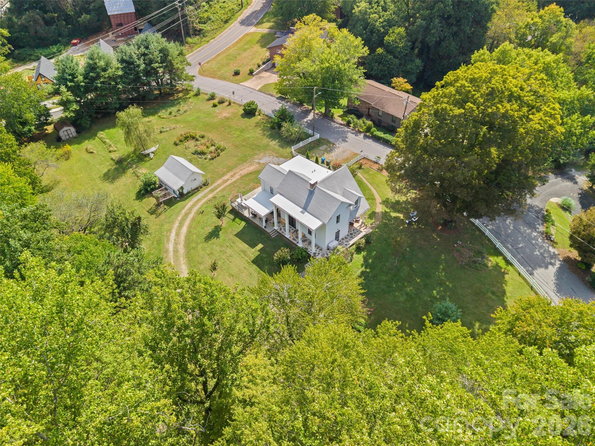 609 Auburn Road Waynesville, NC 28786 - Photo 42 of 48 Gallery Image 42