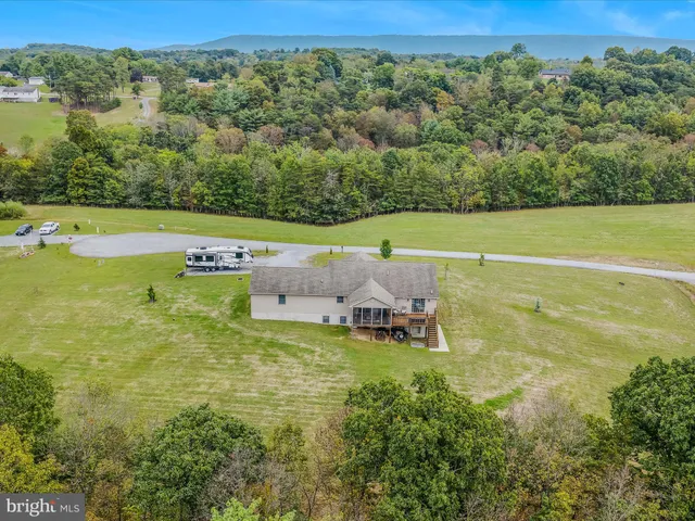 $520,000 | 45 Providence Court, Berkeley Springs, WV 25411