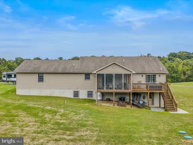 $520,000 | 45 Providence Court, Berkeley Springs, WV 25411