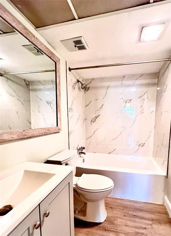 Undisclosed Address Plantation, FL 33313 - Photo 17 of 21 Photo 18