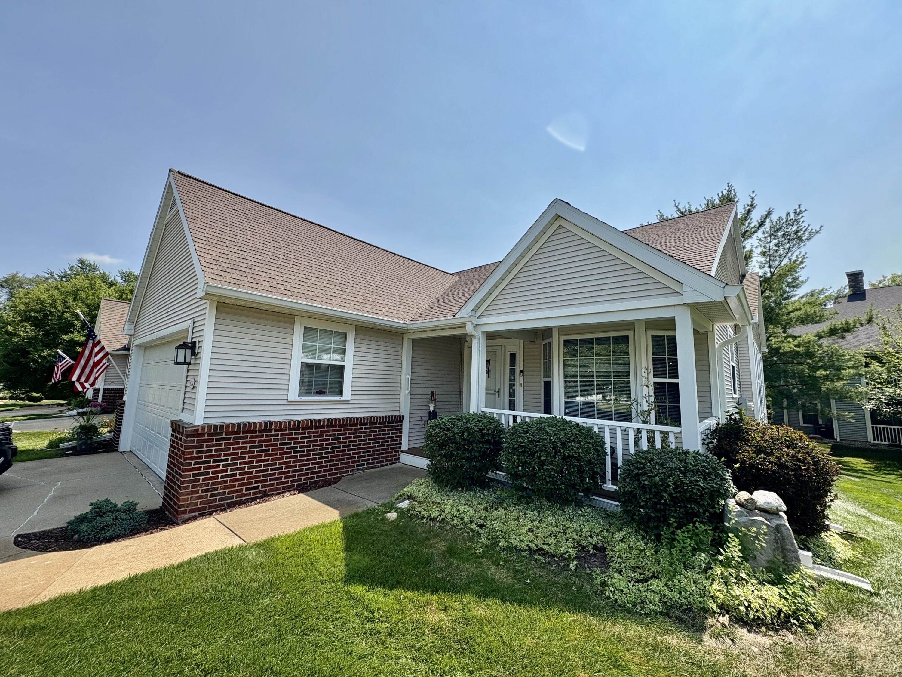 874 Chamberlain Court, Unit 9 Jackson, MI 49203 - Photo 2 of 26 IMG_6737