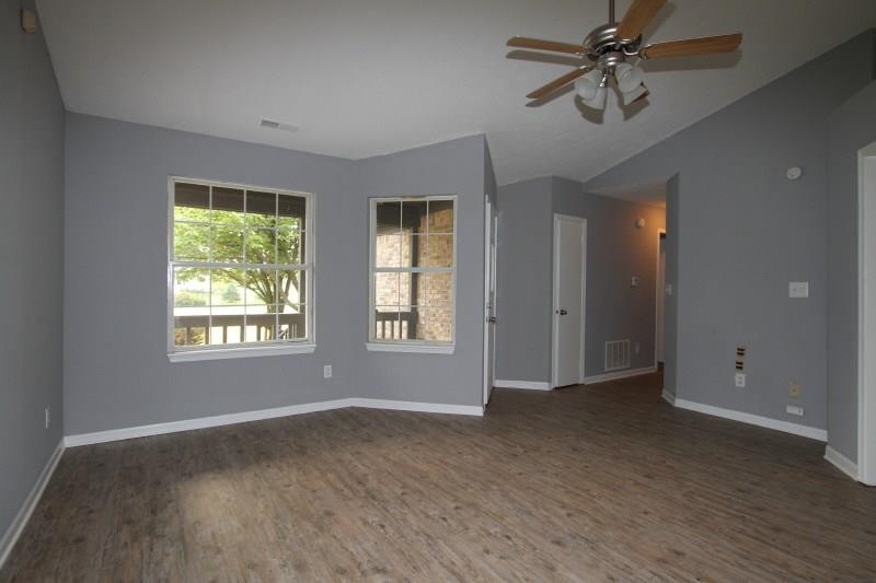 7832 South 5 Points Road Indianapolis, IN 46259 - Photo 4 of 12 Gallery Image 4