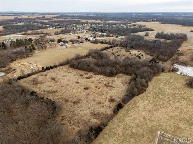 $1 | 581 Hwy Z, Silex, MO 63377