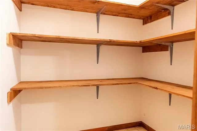 $1 | 581 Hwy Z, Silex, MO 63377