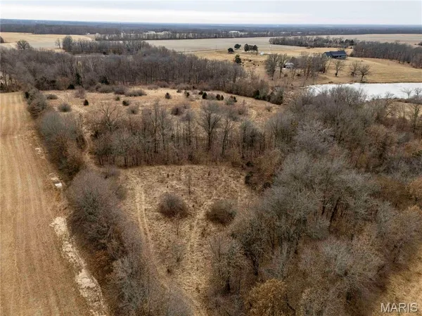 $1 | 581 Highway Z Whiteside Mo 63377, Silex, MO 63377