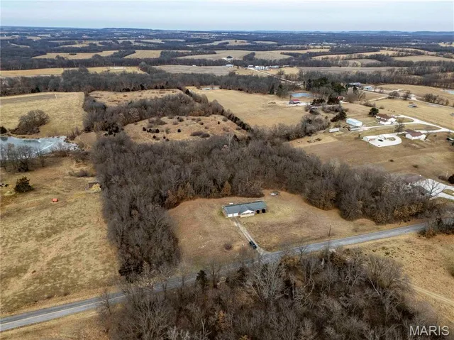 $1 | 581 Hwy Z, Silex, MO 63377