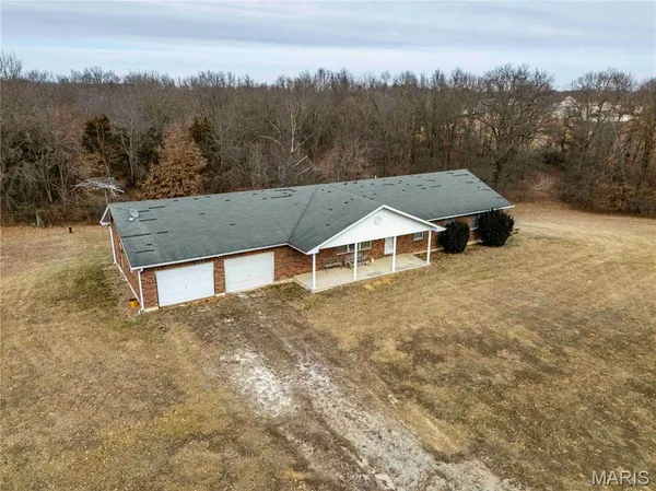 $1 | 581 Highway Z Whiteside Mo 63377, Silex, MO 63377