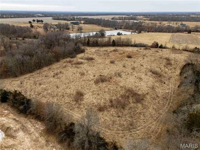 $1 | 581 Hwy Z, Silex, MO 63377