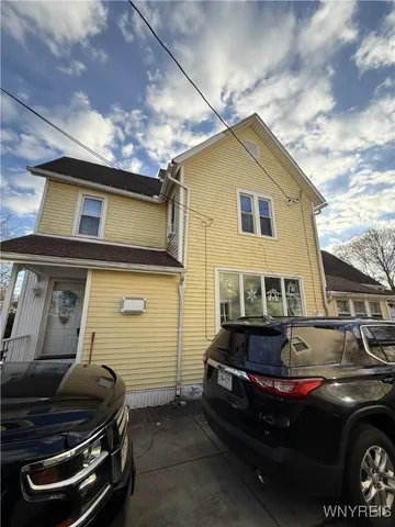 $285,000 | 27 Lombardy Street, Lancaster, NY 14086