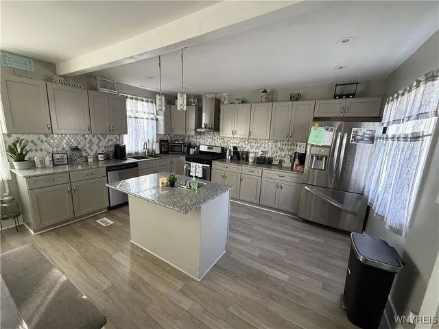 $285,000 | 27 Lombardy Street, Lancaster, NY 14086