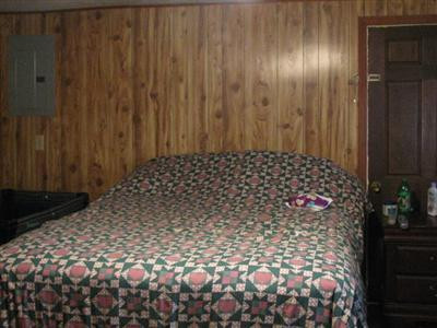 1785 Highview Church Road Bloomfield, KY 40008 - Photo 28 of 28 Master bedroom on back of house.