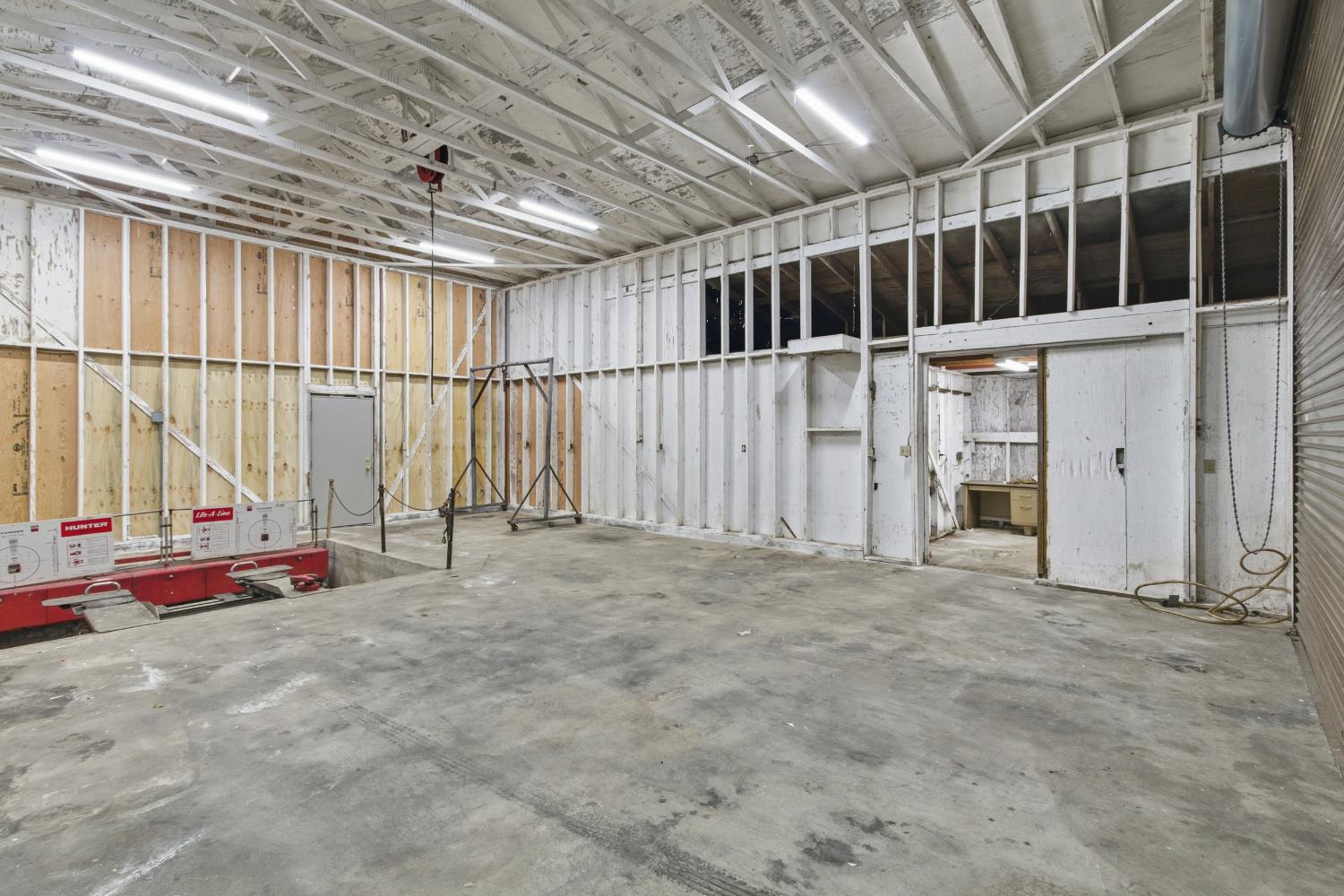 4117 El Dorado Road Placerville, CA 95667 - Photo 34 of 54 a view of an empty room with a window