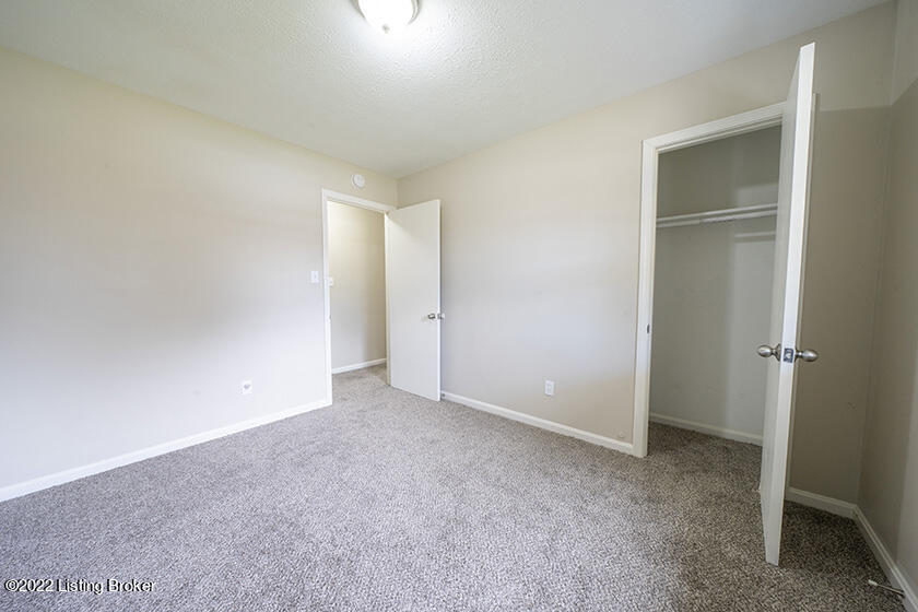 4810 Valla Road Louisville, KY 40213 - Photo 11 of 17 24