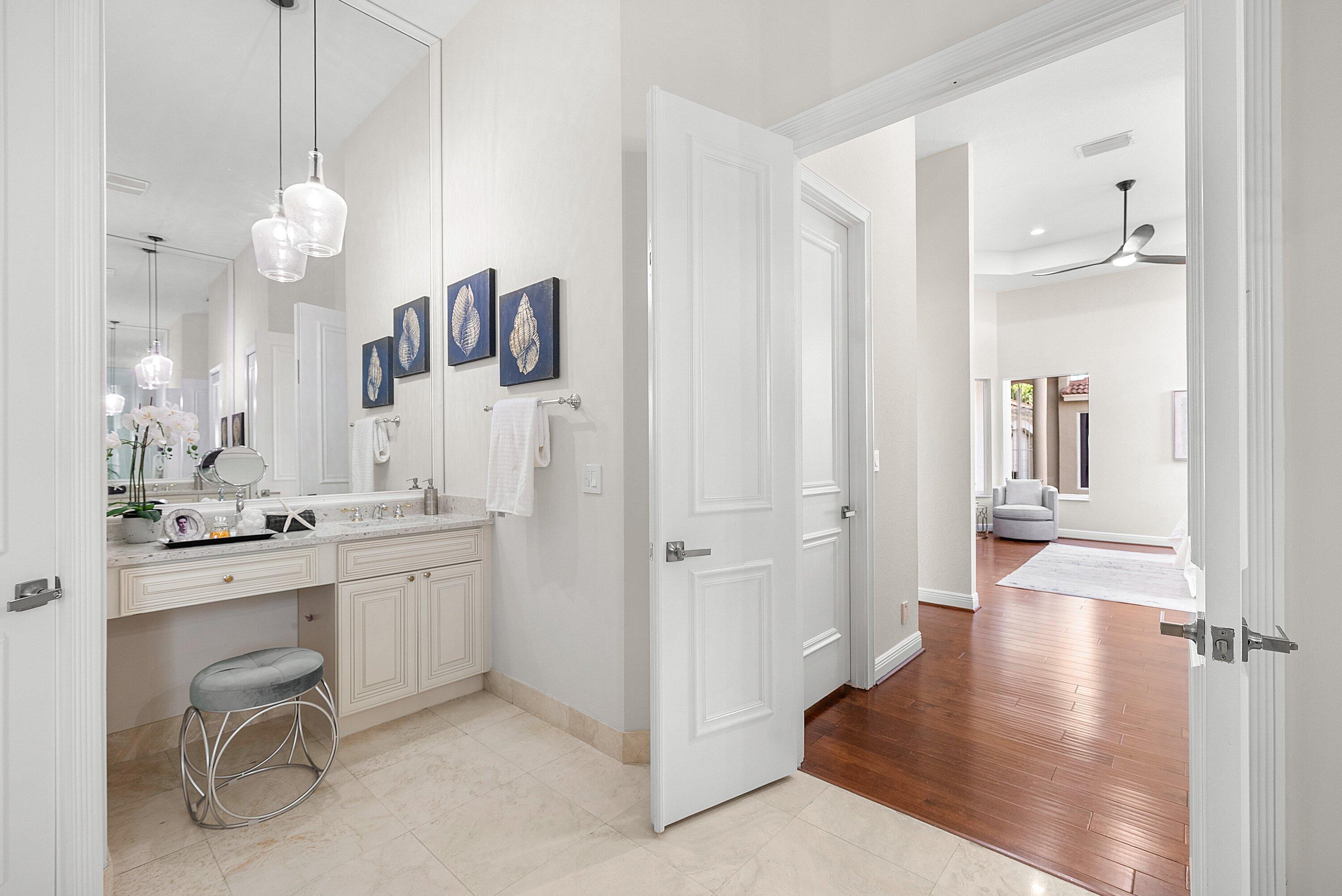 6468 Polo Pointe Way Delray Beach, FL 33484 - Photo 25 of 57 Primary Bathroom