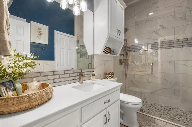 $775,000 | 319 Winding Creek Lane, McGregor, TX 76657