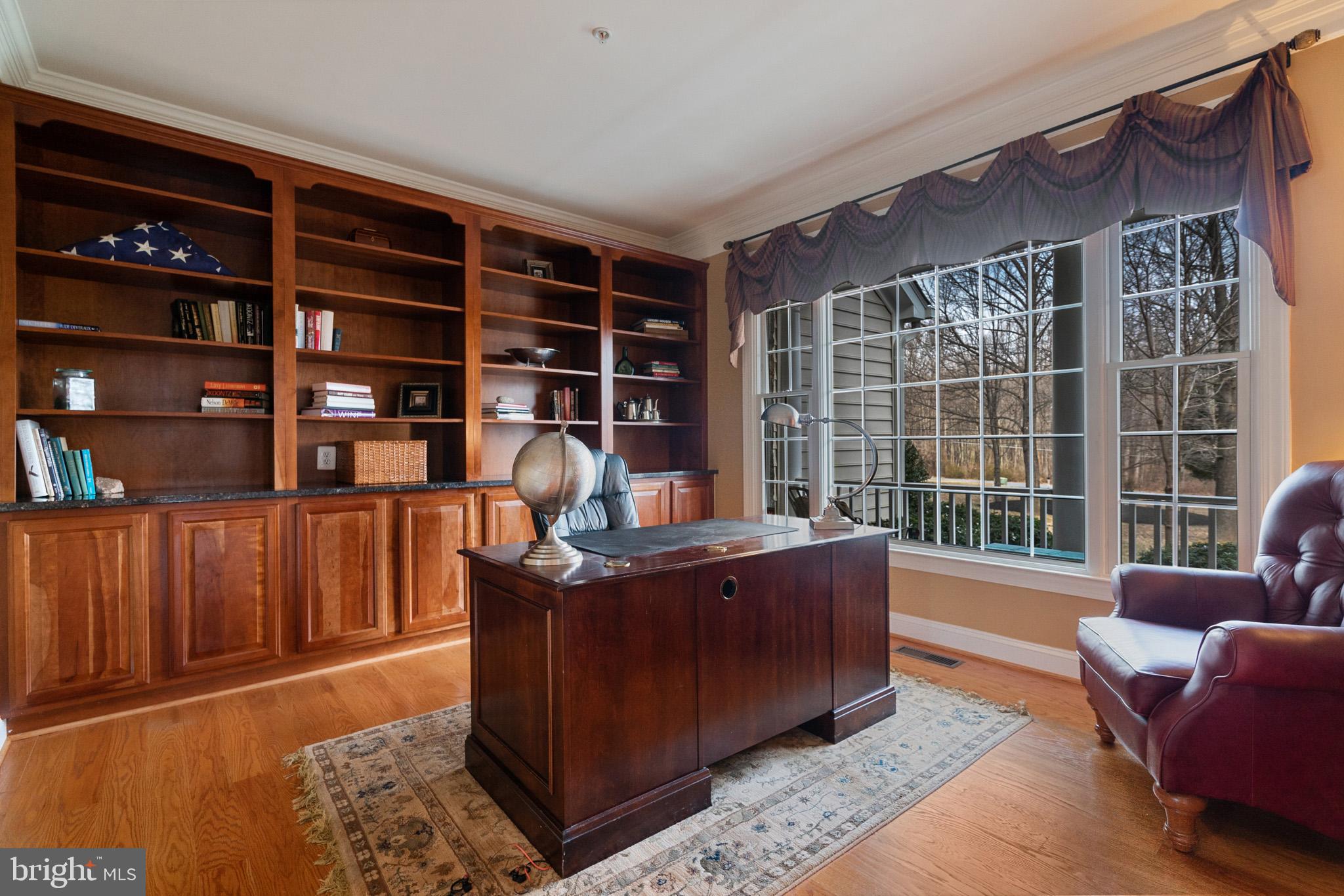 6508 Griffith Road Laytonsville, MD 20882 - Photo 18 of 35 Main Level Office/Den