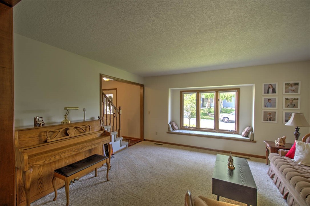 3646 Pleasantview Court Decatur, IL 62526 - Photo 11 of 45