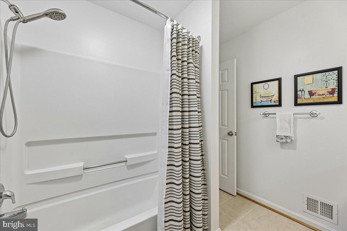 5211 Spring Branch Boulevard Dumfries, VA 22025 - Photo 14 of 32