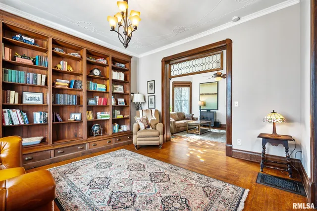 $420,000 | 968 North Broad Street, Galesburg, IL 61401