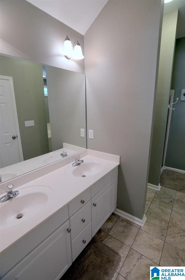 237 Silverstone Lane Alabaster, AL 35007 - Photo 20 of 50