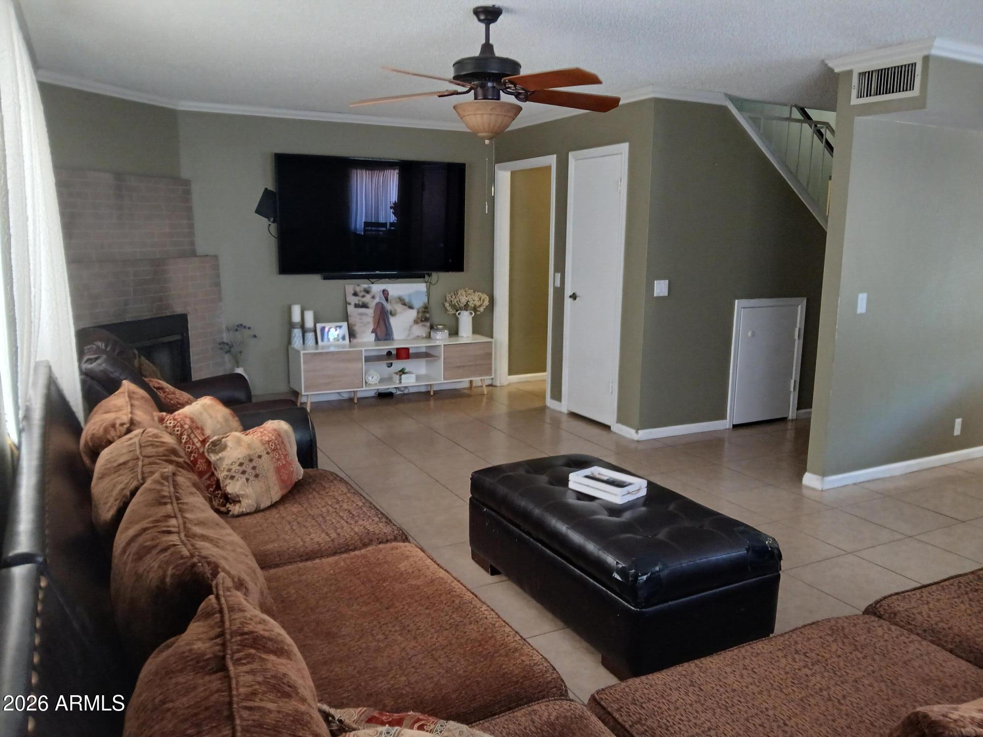 3134 East McKellips Road, Unit 46 Mesa, AZ 85213 - Photo 8 of 35 LIVING ROOM
