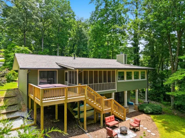 $939,500 | 109 Winterhawk Cove, Dawsonville, GA 30534