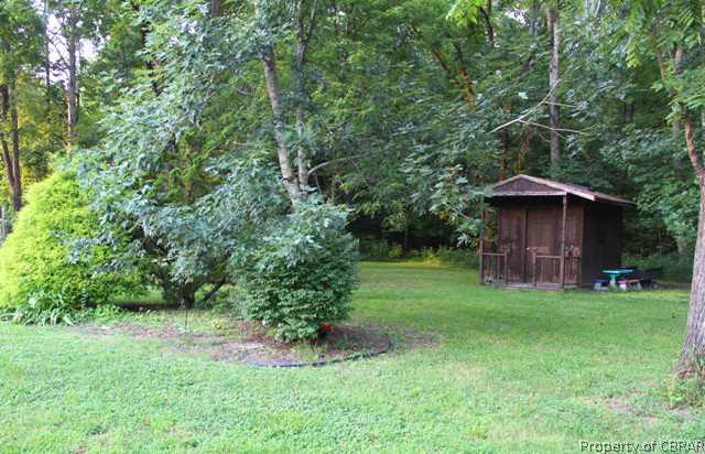 8845 Marlfield Road Gloucester, VA 23061 - Photo 13 of 17