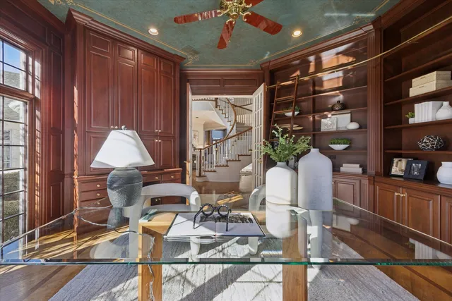 $2,499,000 | 15W260 62nd Street, Burr Ridge, IL 60527