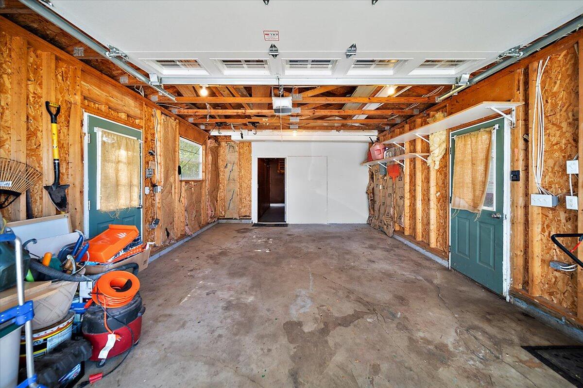 11040 Colony Pinckney, MI 48169 - Photo 26 of 45 43-11040 Colony-43