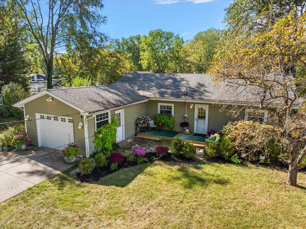 11040 Colony Pinckney, MI 48169 - Photo 38 of 45 16-11040 Colony-16