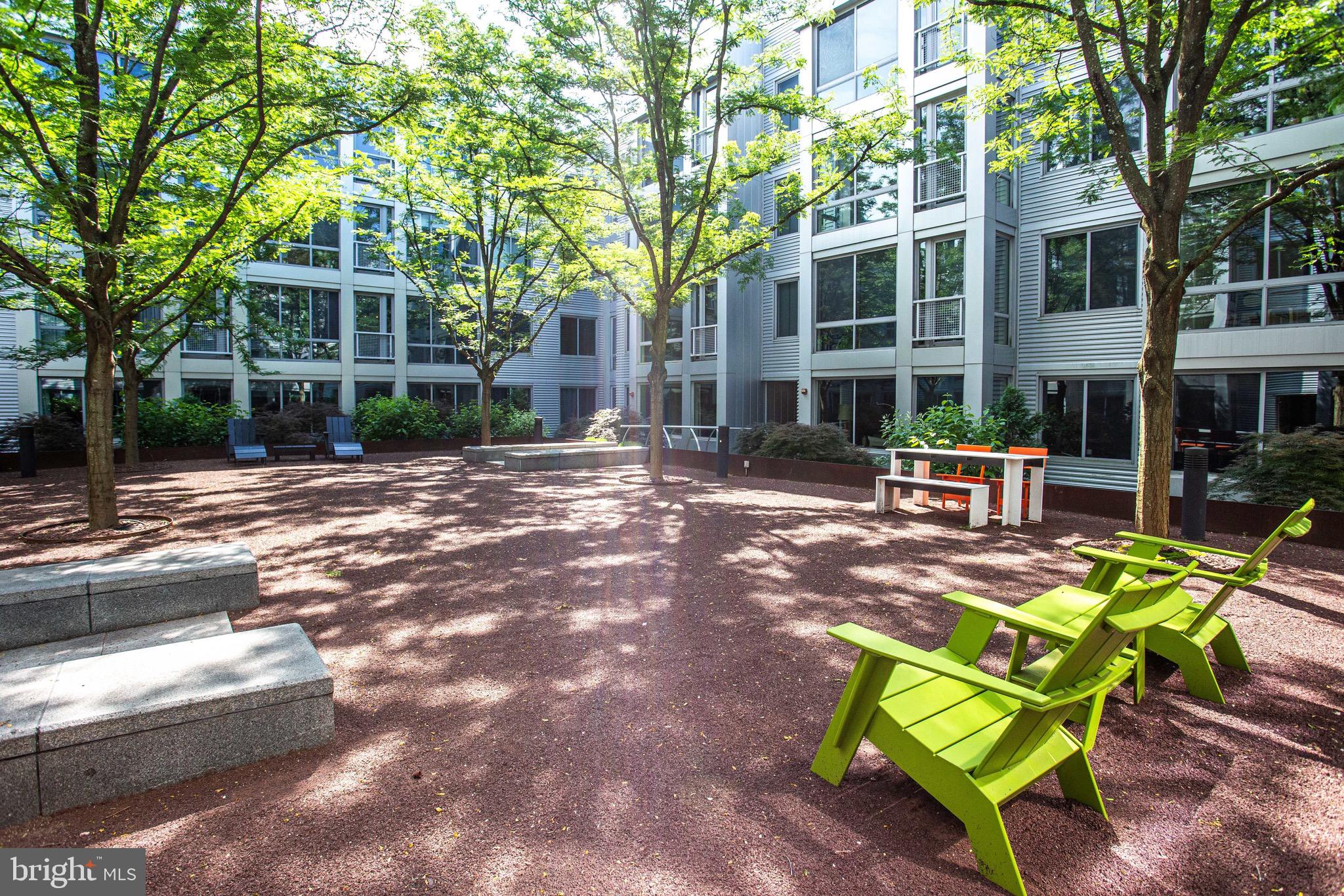 4101 Albemarle Street Northwest, Unit 331 Washington, DC 20016 - Photo 37 of 43