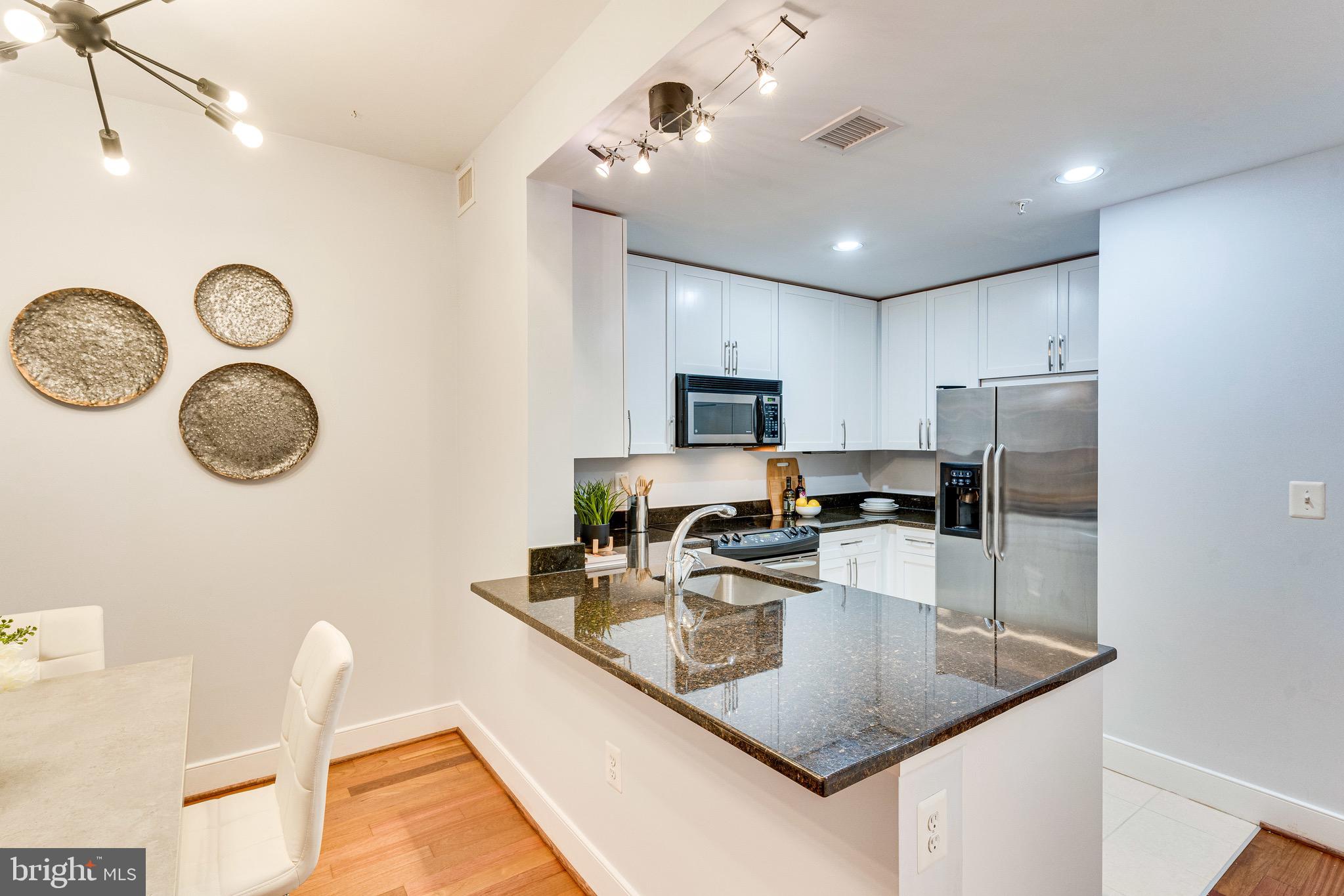 4101 Albemarle Street Northwest, Unit 331 Washington, DC 20016 - Photo 6 of 43